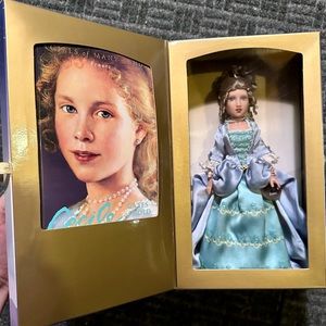 Girls of Many Lands - American Girl